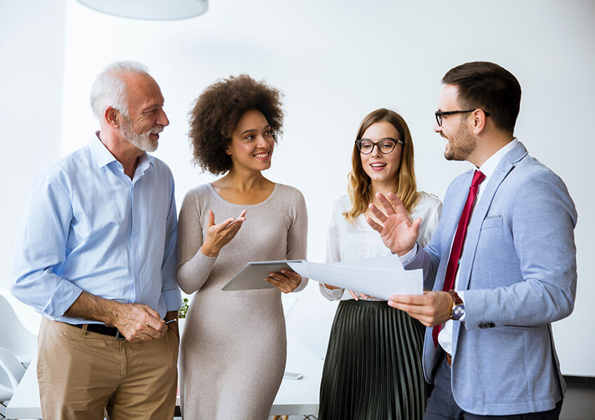 Comparison of technical and general recruiters for IAAS roles